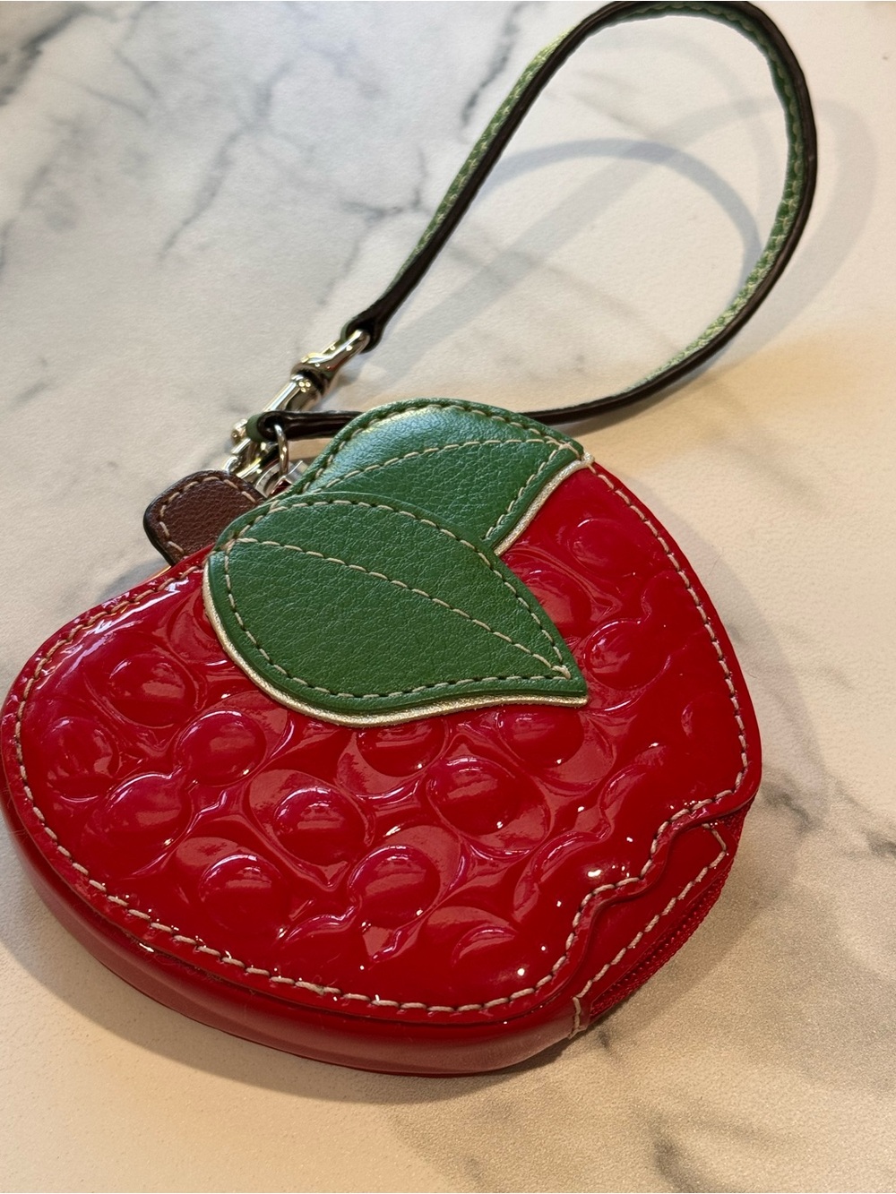 Coach Red Apple 🍎 Coin Purse Wristlet + Dustie